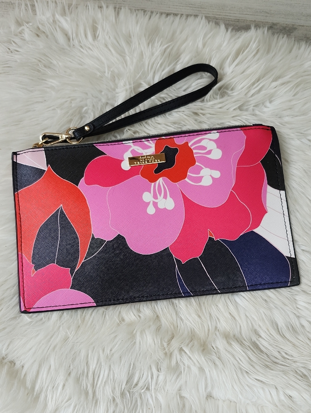 TRINA TURK FLORAL WRISTLET